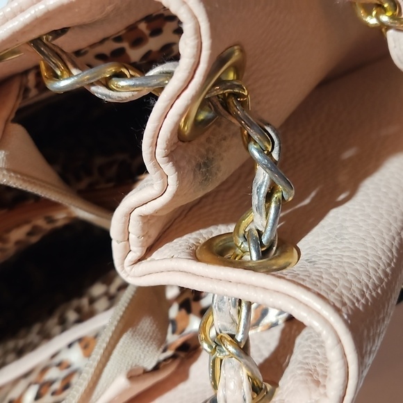 Unbranded Pink Shoulder Bag With Chain Straps - Picture 13 of 14